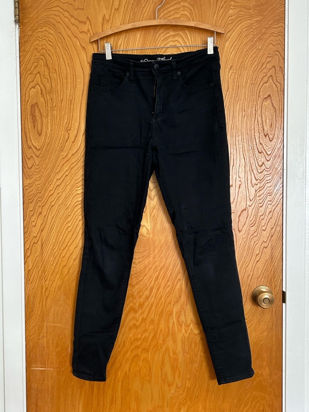 Universal Thread Black Skinny Jeans, Size 8